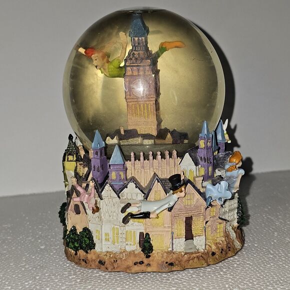 Disney Music Snow Globe Peter Pan Fly To Neverland With Music Souvenir Disneyana - Picture 5 of 9